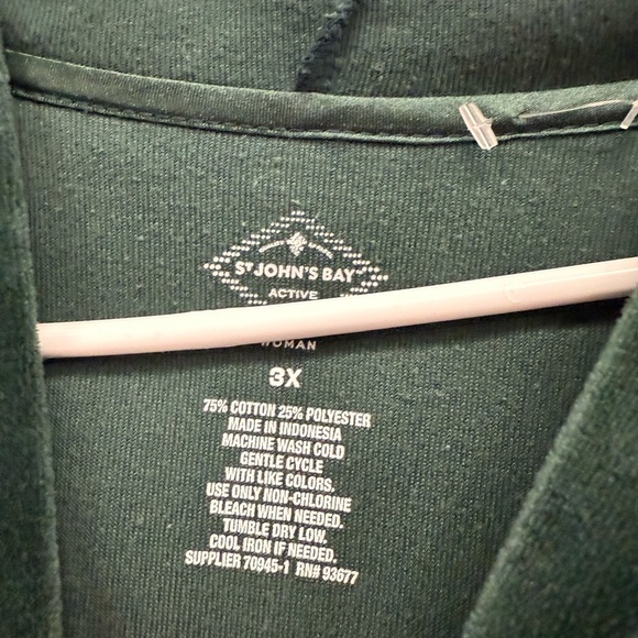 St. John Bay women’s Valore zip up hoodie - Picture 3 of 3